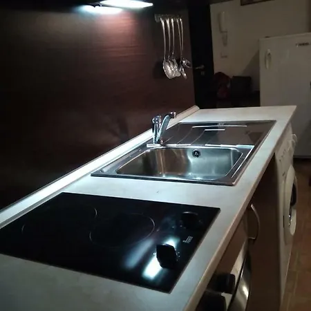 Studio A-4-2-1